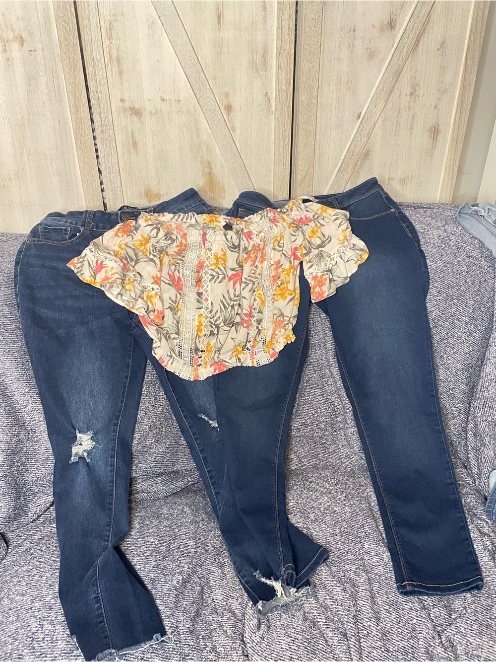 Women's Dark Blue Stretch Jeans and floral crop top- Classic Indigo